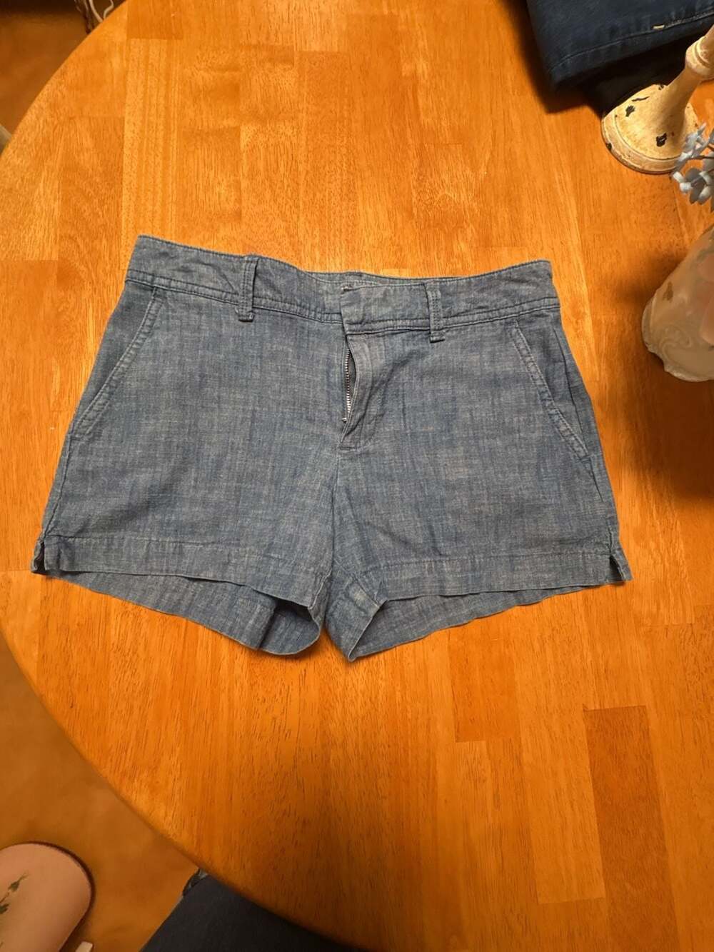Gap Chambray City Shorts Women's Blue Mid Rise Casual Summer